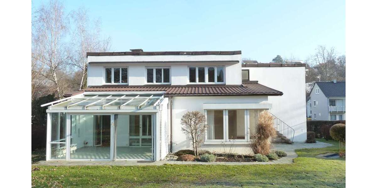 Etagenwohnung Reutlingen - 1 Zimmer, 12 m&sup2;, 240&euro; | Angebot:26275980
