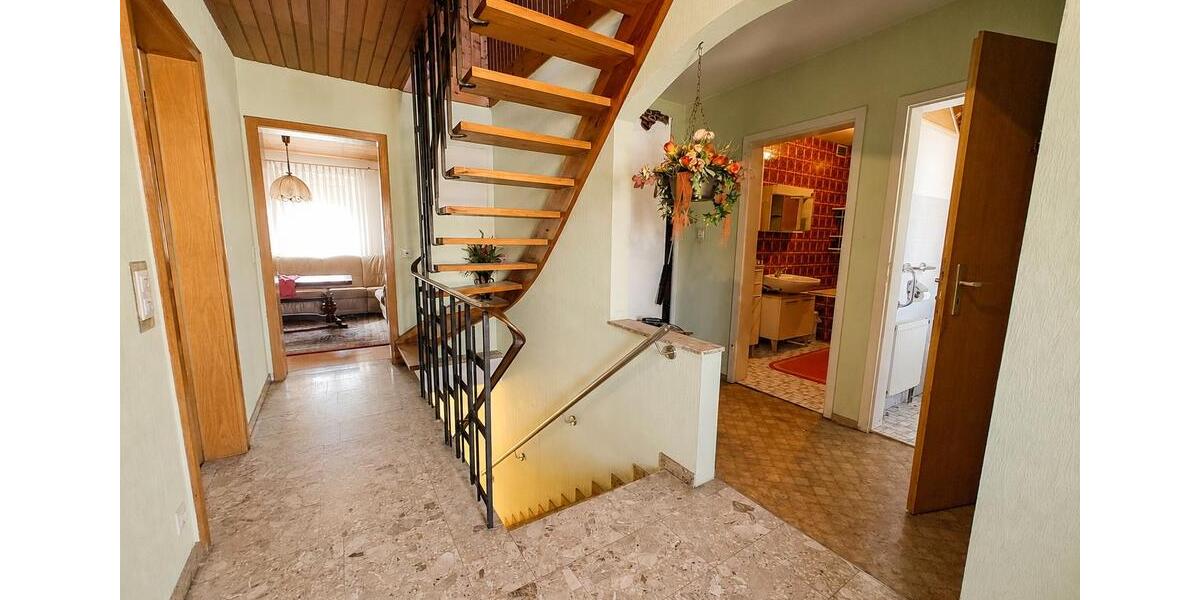 Reihenhaus Empfingen - 6 Zimmer, 145 m&sup2;, 269.000&euro; | Angebot:27271781