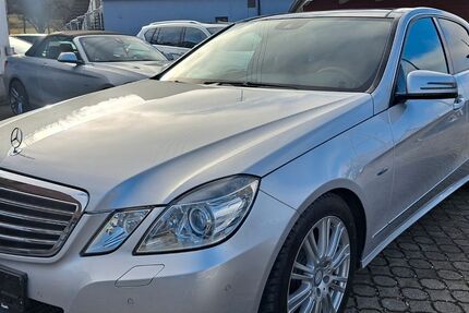 Mercedes-Benz E 220 171.724 km 11.800 &euro; Nufringen 71154