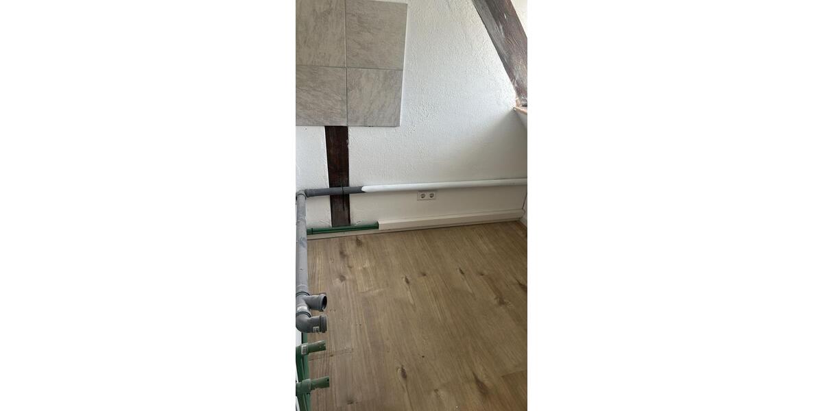 Etagenwohnung Reutlingen Reutlingen (Kernstadt) - 1 Zimmer, 14 m&sup2;, 575&euro; | Angebot:26123217