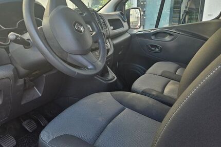 Renault Trafic 44.000 km 15.000 &euro; Stuttgart 70567