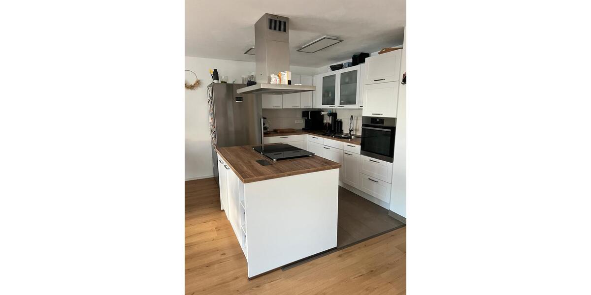 Etagenwohnung Rottenburg am Neckar - 3.5 Zimmer, 83 m&sup2;, 385.000&euro; | Angebot:26447793