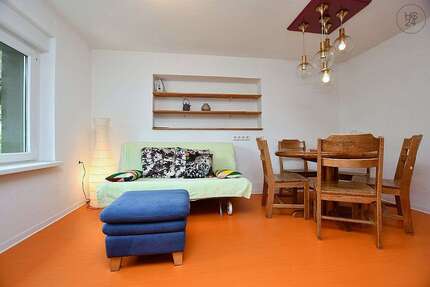 Wohnung Stuttgart Zuffenhausen - 2 Zimmer, 30 m&sup2;, 1.190&euro; | Angebot:23996626