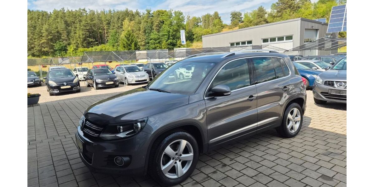VW Tiguan 158.000 km 10.490 &euro; Horb-Mühringen 72160
