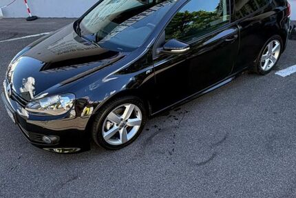 VW Golf 122.284 km 6.499 &euro; Nürtingen 72622