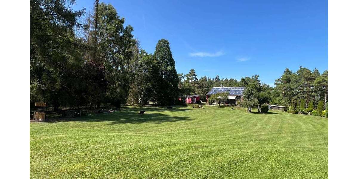 Einfamilienhaus Ostelsheim - 8 Zimmer, 300 m&sup2;, 1.000.000&euro; | Angebot:21682316