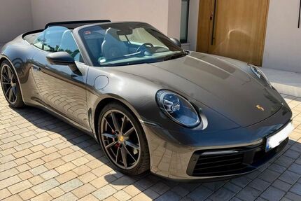 Porsche 992 90.500 km 126.900 &euro; Stuttgart 70178