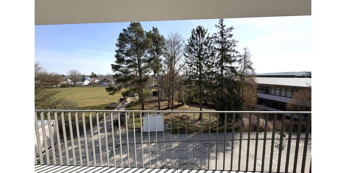 Dachgeschoßwohnung Eutingen im Gäu - 3 Zimmer, 113 m&sup2;, 1.440&euro; | Angebot:24491248