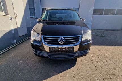 VW Touran 182.850 km 5.999 &euro; Nagold 72202
