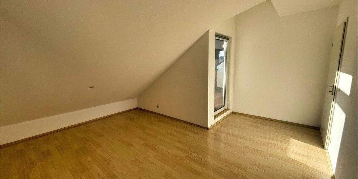 Etagenwohnung Aidlingen - 4 Zimmer, 81 m&sup2;, 319.000&euro; | Angebot:25704405