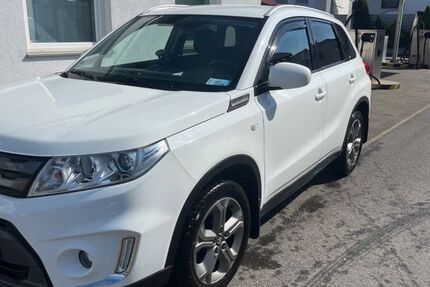 Suzuki Vitara 93.000 km 15.999 &euro; Reutlingen 72768
