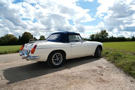 MG B 100.000 km 14.990 &euro; Kusterdingen 72127