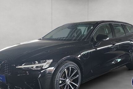 Volvo V60 7.377 km 41.900 &euro; Stuttgart 70190