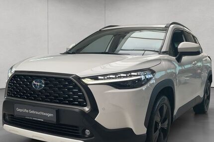 Toyota Corolla Cross 136.000 km 25.850 &euro; Stuttgart 70469