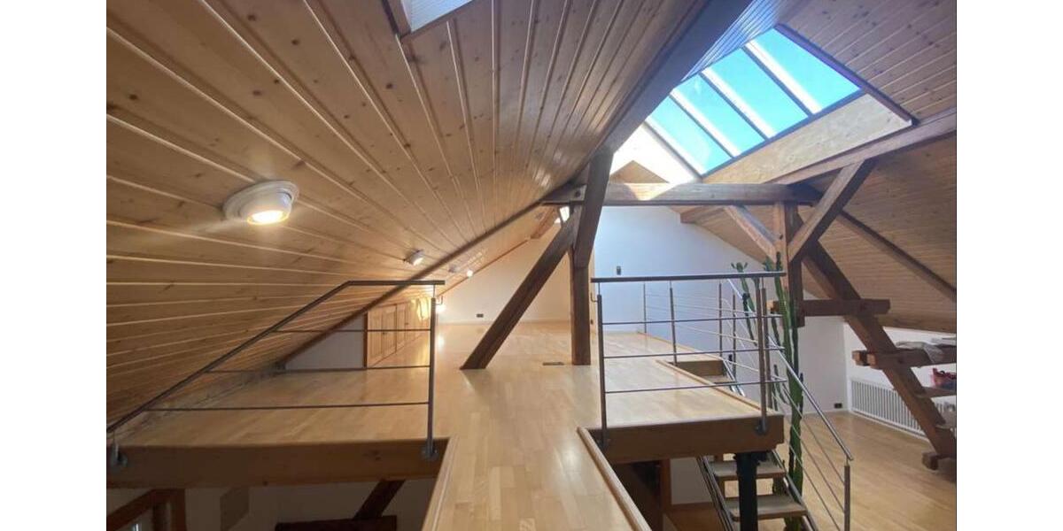 Maisonettenwohnung Tübingen - 3 Zimmer, 70 m&sup2;, 1.100&euro; | Angebot:25945570