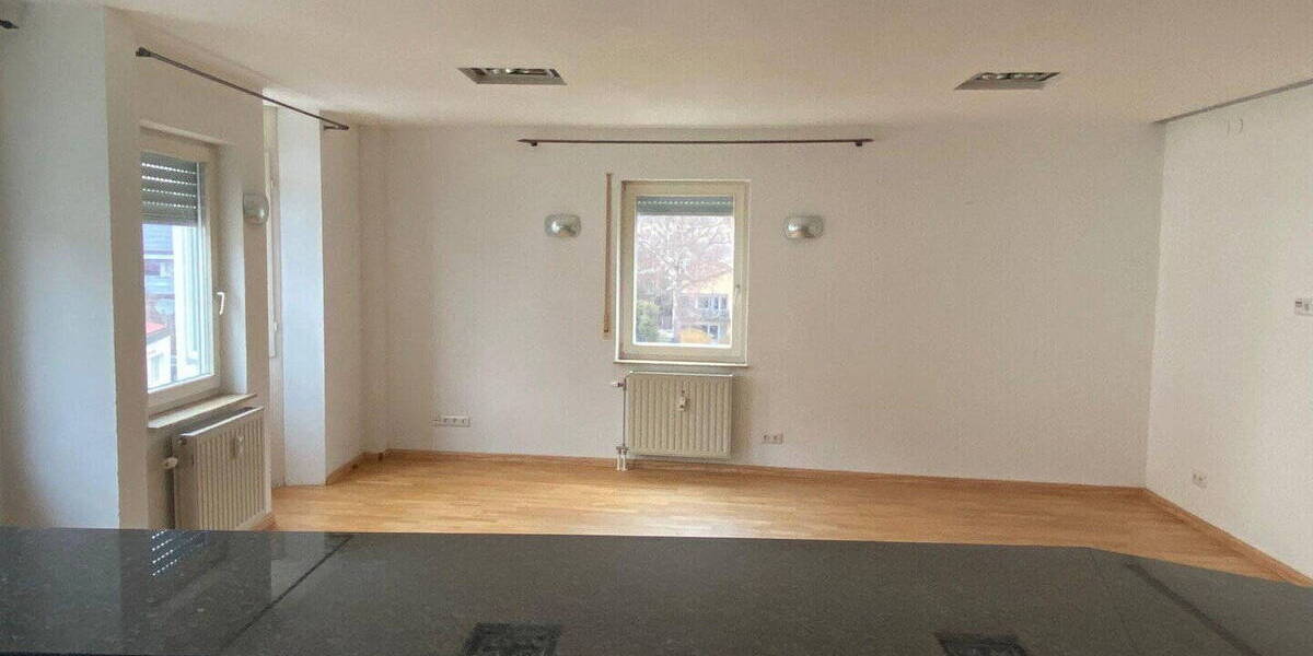 Etagenwohnung Unterhausen Unterhausen - 4 Zimmer, 110 m&sup2;, 350.000&euro; | Angebot:25927759