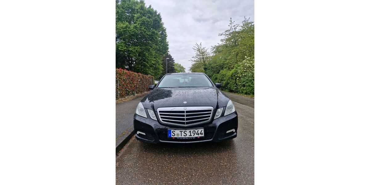 Mercedes-Benz E 350 259.000 km 10.000 &euro; Stuttgart 70374