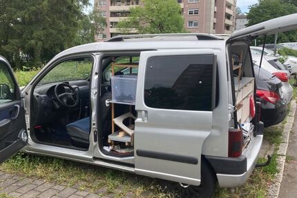 Citroen Berlingo 203.400 km 1.999 &euro; Reutlingen 72766