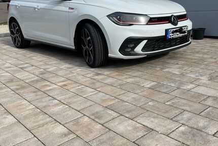 VW Polo 16.000 km 24.990 &euro; Nürtingen 72622