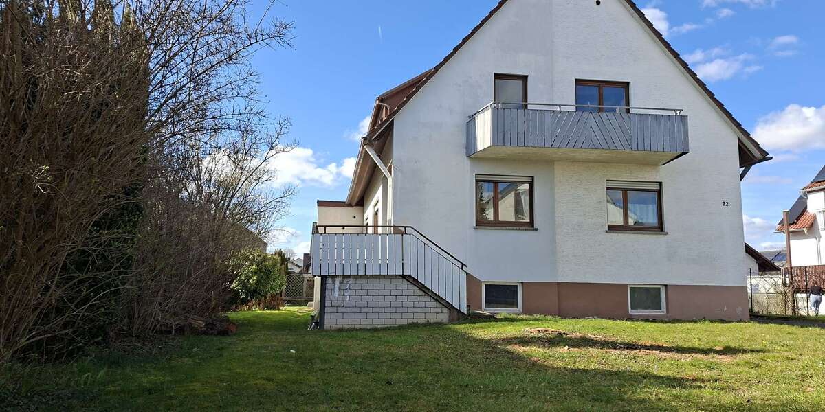Einfamilienhaus Böblingen Dagersheim - 9 Zimmer, 200 m&sup2;, 730.000&euro; | Angebot:25723434