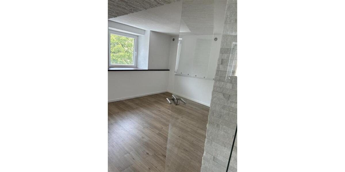 Einfamilienhaus Horb am Neckar - 7 Zimmer, 200 m&sup2;, 1.800&euro; | Angebot:25856131