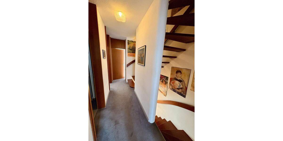 Reihenmittelhaus Hechingen - 5 Zimmer, 130 m&sup2;, 329.000&euro; | Angebot:25692959