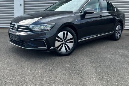 VW Passat 148.120 km 19.900 &euro; Hildrizhausen /Stuttgart 71157
