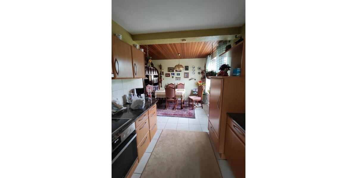 Etagenwohnung Böblingen - 4.5 Zimmer, 106 m&sup2;, 420.000&euro; | Angebot:24680853