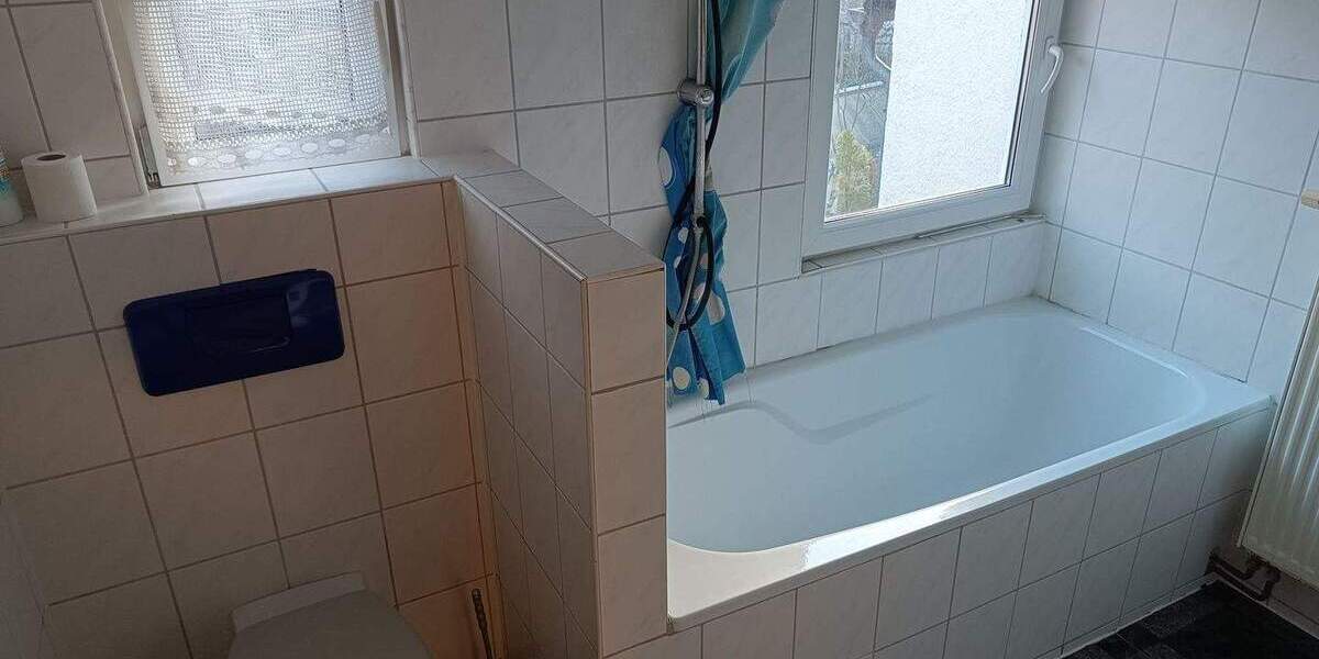 Mehrfamilienhaus, Wohnhaus Lichtenstein Unterhausen - 6 Zimmer, 115 m&sup2;, 199.900&euro; | Angebot:25680030