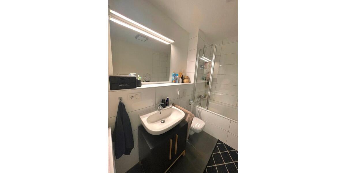 Etagenwohnung Stuttgart - 2.5 Zimmer, 59 m&sup2;, 1.332&euro; | Angebot:25924869