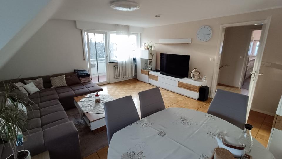 Dachgeschoßwohnung Stuttgart Stuttgart-West - 3 Zimmer, 73 m&sup2;, 1.080&euro; | Angebot:25634575