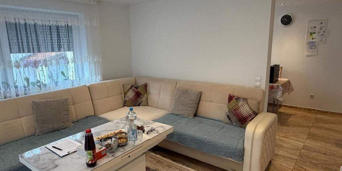 Mehrfamilienhaus, Wohnhaus Althengstett - 8 Zimmer, 180 m&sup2;, 595.999&euro; | Angebot:25737016