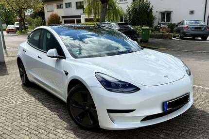 Tesla Model 3 29.100 km 29.100 &euro; Sindelfingen 71065