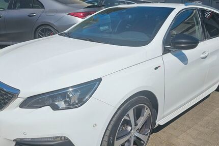 Peugeot 308 114.589 km 12.980 &euro; Magstadt 71106