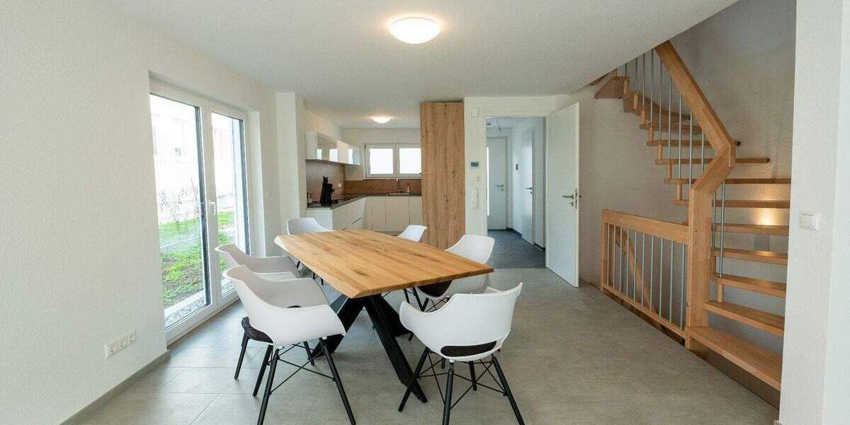 Doppelhaushälfte Ehningen - 6 Zimmer, 160 m&sup2;, 850.000&euro; | Angebot:25850235