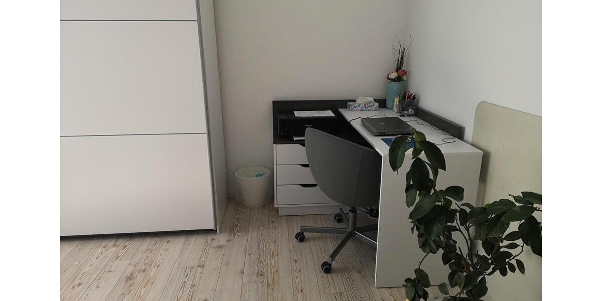 Erdgeschoßwohnung Renningen - 4 Zimmer, 98 m&sup2;, 485.000&euro; | Angebot:27092118