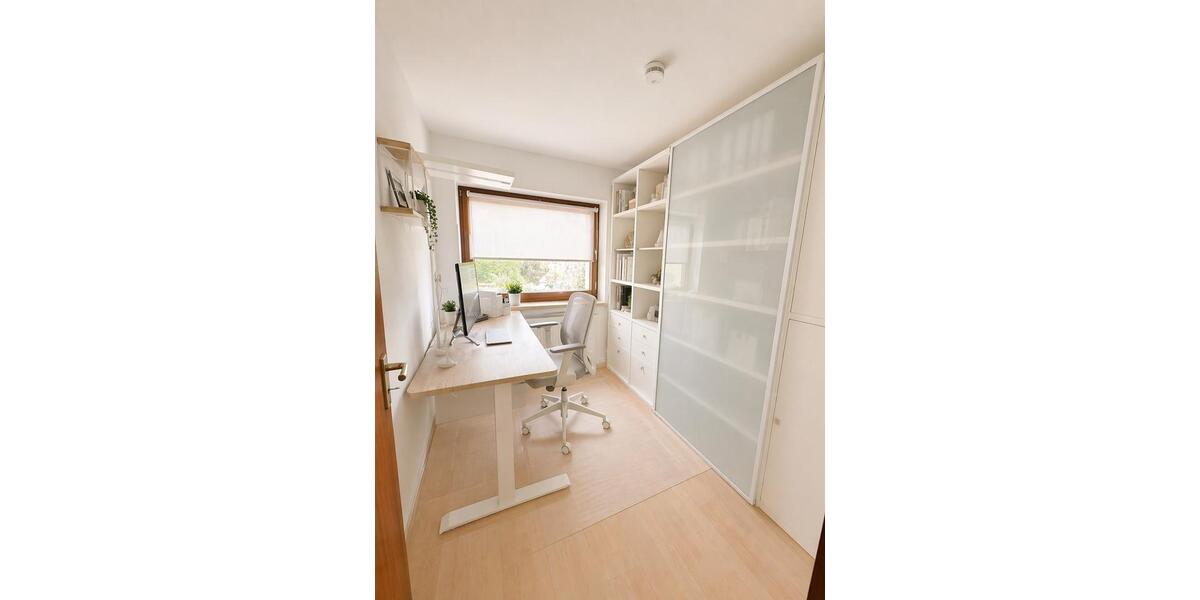 Dachgeschoßwohnung Neckartenzlingen - 4.5 Zimmer, 90 m&sup2;, 370.000&euro; | Angebot:27426943