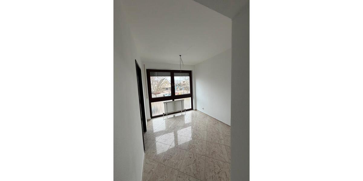 Etagenwohnung Sindelfingen Sindelfingen (Stadt) - 4.5 Zimmer, 104 m&sup2;, 1.700&euro; | Angebot:26024462