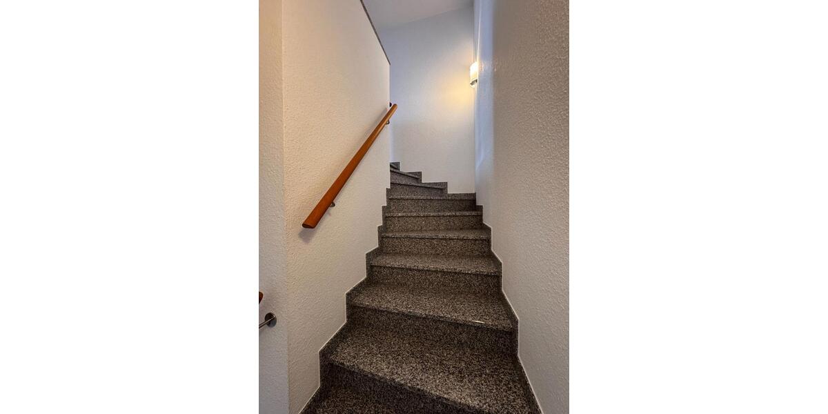 Doppelhaushälfte Hechingen - 5 Zimmer, 124 m&sup2;, 429.000&euro; | Angebot:27097667