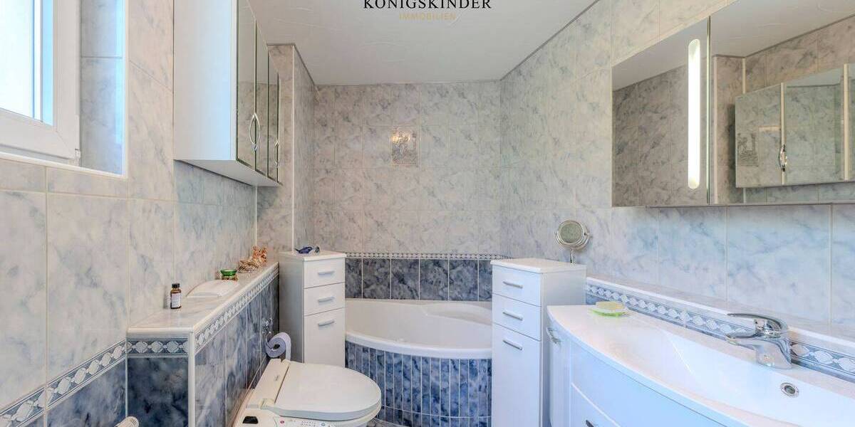 Reihenmittelhaus Metzingen - 5 Zimmer, 120 m&sup2;, 599.000&euro; | Angebot:25798396