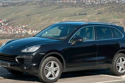 Porsche Cayenne 214.000 km 15.800 &euro; Stuttgart 70378