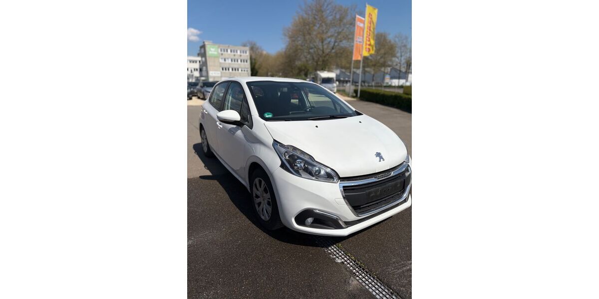 Peugeot 208 74.675 km 7.000 &euro; Pfullingen 72793