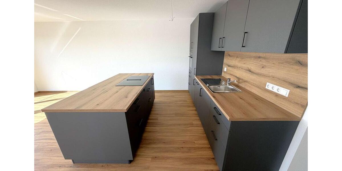 Dachgeschoßwohnung Eutingen im Gäu - 3 Zimmer, 113 m&sup2;, 1.440&euro; | Angebot:24491248