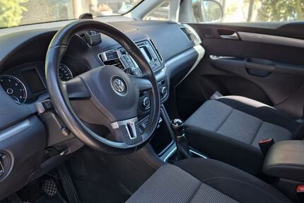 VW Sharan 126.000 km 13.950 &euro; Stuttgart 70567