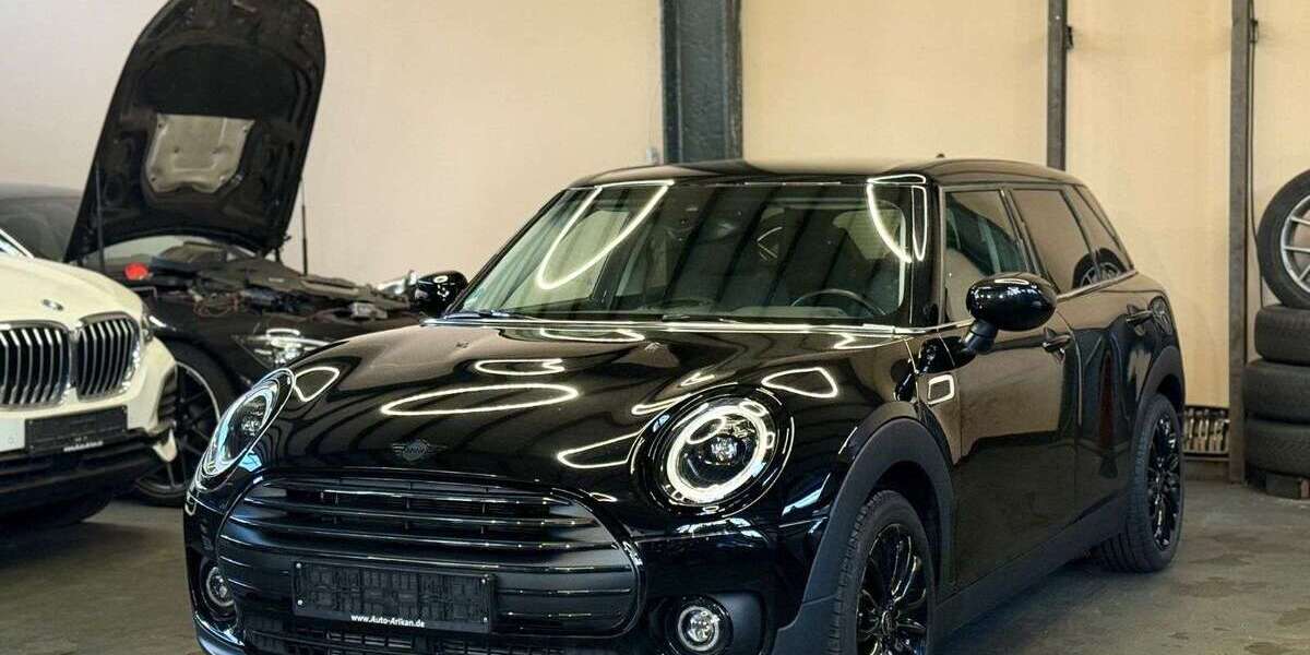 Mini One Clubman 36.420 km 18.900 &euro; Stuttgart 70374