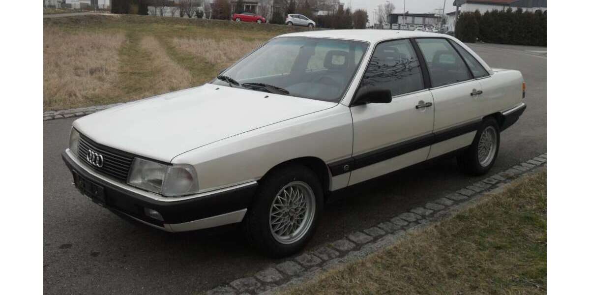 Audi 100 124.967 km 3.300 &euro; Gomaringen 72810