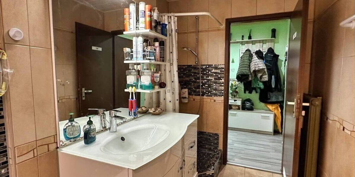 Etagenwohnung Pfullingen - 3 Zimmer, 74 m&sup2;, 279.000&euro; | Angebot:26570434