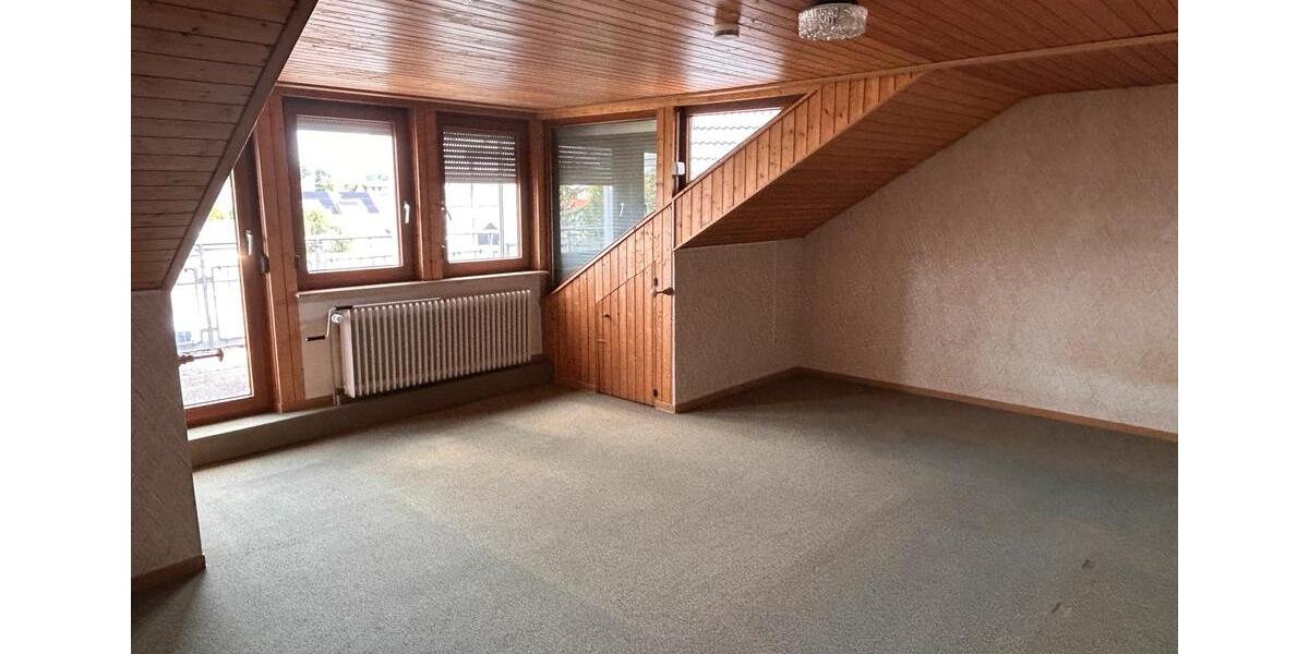Reihenhaus Köngen - 8 Zimmer, 210 m&sup2;, 630.000&euro; | Angebot:27191337