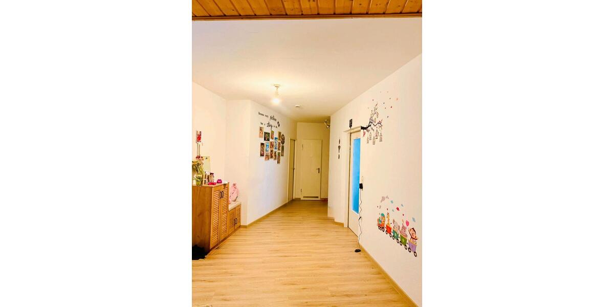 Hochparterre Böblingen - 3 Zimmer, 94 m&sup2;, 1.150&euro; | Angebot:25319665