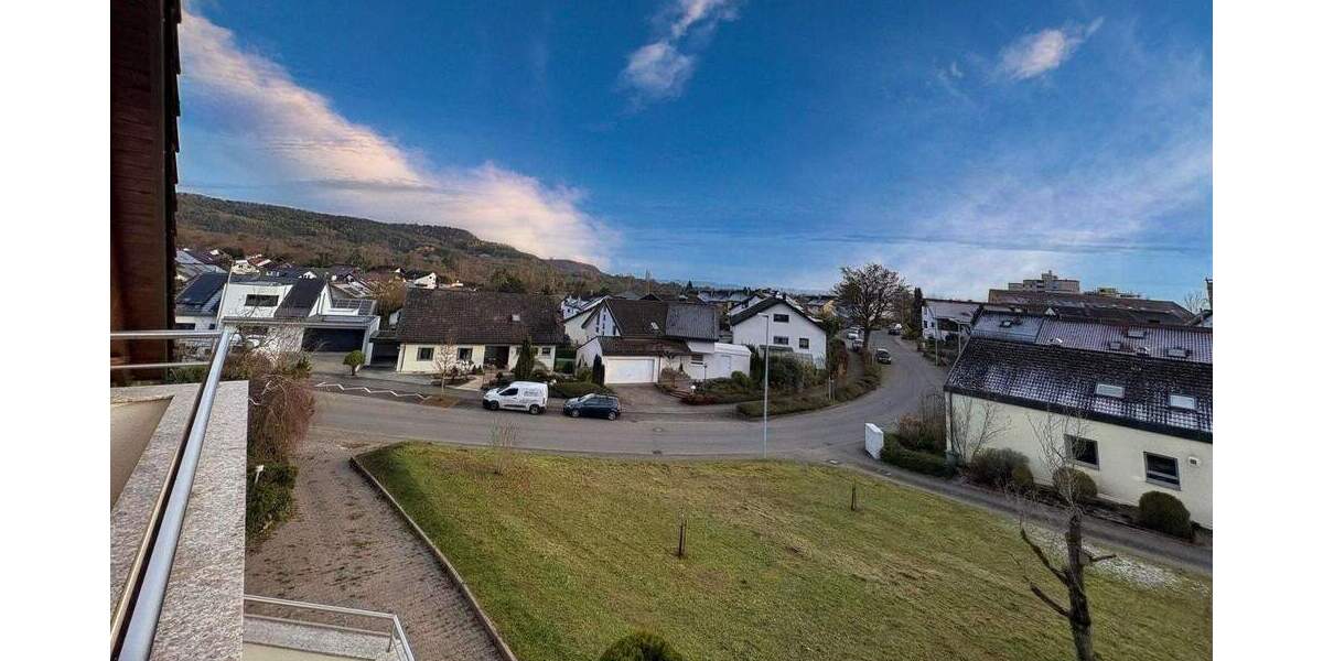 Einfamilienhaus Herrenberg - 8 Zimmer, 216 m&sup2;, 985.000&euro; | Angebot:25748797